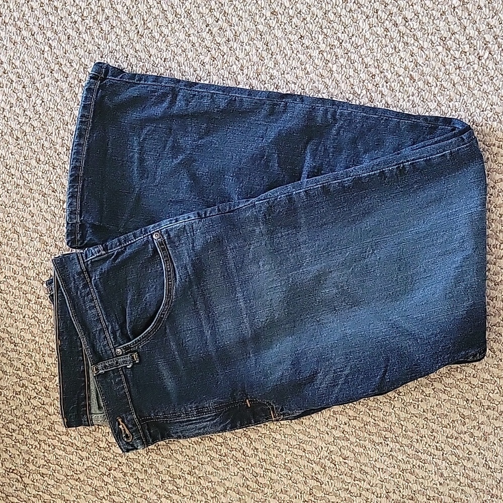 Mens darkwash Wrangler jeans